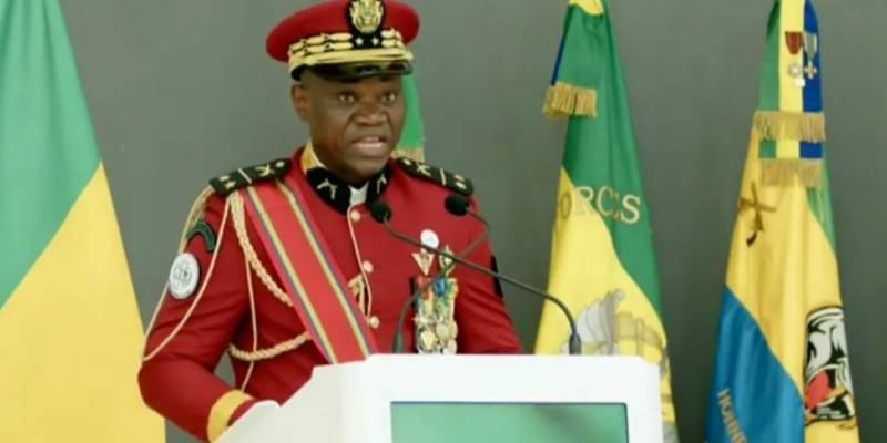 Vœux des hommes en treillis au Chef de l’Etat: Ce dernier met un accent sur la culture du secret militaire